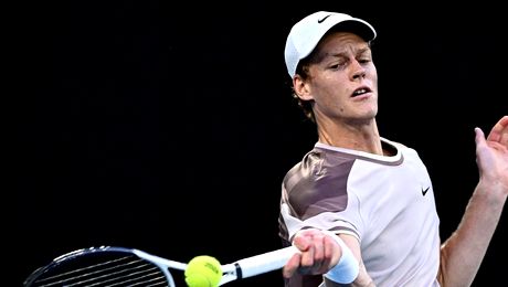 Șoc la Roland Garros! Favoritul turneului, Jannik Sinner, eliminat încă din turul 2