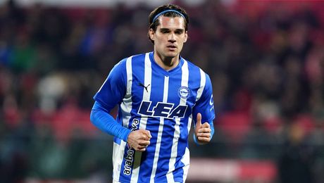 Ianis Hagi primește o șansă nesperată de la Deportivo Alaves. „I-am spus-o lui și acum o spun și public”. Ce au anunțat jurnaliștii din Scoția