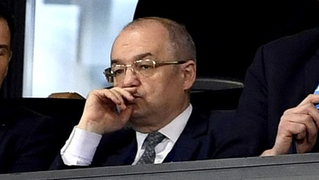 Câți bani publici primește U Cluj, echipa de fotbal susținută de către Emil Boc
