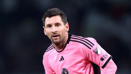 Fanii furioşi din Hong Kong primesc înapoi jumătate din prețurile biletelor plătite pentru a-l vedea pe Messi