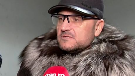 Mititelu, apariție din epoca FEUDALĂ la stadion pentru FCU – Dinamo.? A „asortat” la blană o mașină de 200 000 de euro