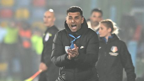 Nicolae Dică nu s-a ferit să răspundă! A fost întrebat în direct de ce stă „doar câte o lună” la echipele pe care le antrenează