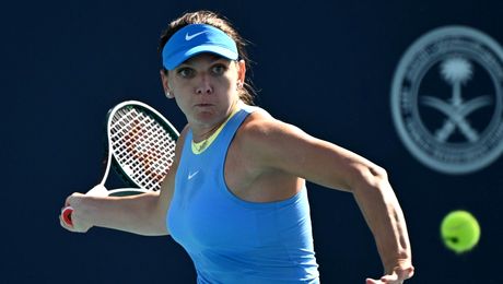 Halep NU joacă pentru România în Billie Kean King Cup. Simona s-a accidentat în primul meci de după suspendare!