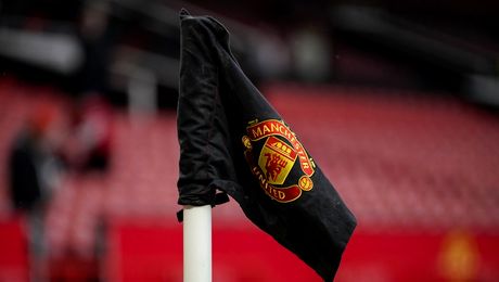 Manchester United vrea să trimită 3 jucători de zeci de milioane de euro la Nice. Planul noului șef al clubului