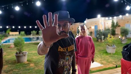 Divorțul anului în showbiz! CRBL și soția lui, Elena, se despart după 15 ani: „Urmăm drumuri separate în viață”