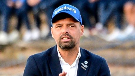 OFICIAL | Florin Maxim și-a decis viitorul! Contract pe 3 ani pentru tehnicianul care a făcut minuni la Corvinul Hunedoara