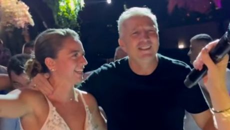 Dan Petrescu, sufletul petrecerii la nunta fiicei sale, Rebecca. A făcut show pe ringul de dans. Imagini de neuitat de la eveniment. Video