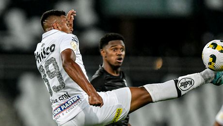 Lovitură surprinzătoare dată de un club din Superliga! L-a transferat pe fostul atacant de la Santos, dorit și de Barcelona