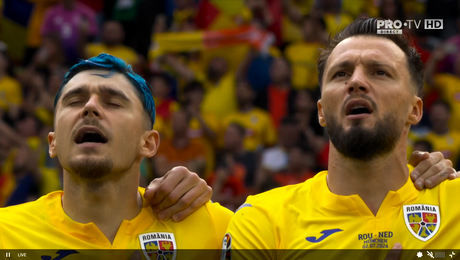 ÎN TRANSĂ! Momente fantastice la intonarea imnului național al României! Imagini superbe cu jucătorii naționalei