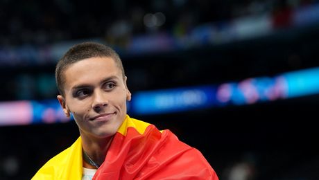 David Popovici, elogiat după ce a cucerit aurul și a stabilit noul record la 100 de metri liber, la Campionatele Europene
