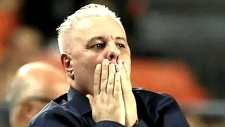 Marius Șumudică, dezastru la meciul revenirii sale la CFR Cluj. Corvinul a făcut un meci mare la Arad