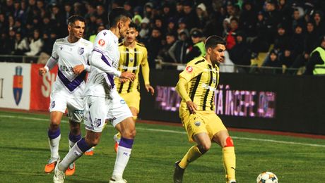 Dinamo, remiză pe terenul lui FC Argeș. Ce antrenor a fost mai mulțumit după rezultatul de la Mioveni: ”Am demonstrat”