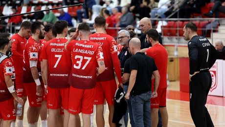 Dinamo Bucureşti, eșec dramatic cu Industria Kielce, în grupa A din Liga Campionilor