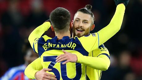 Contactată pentru negocieri, Tottenham a spus „nu” pentru transferul lui Radu Drăgușin