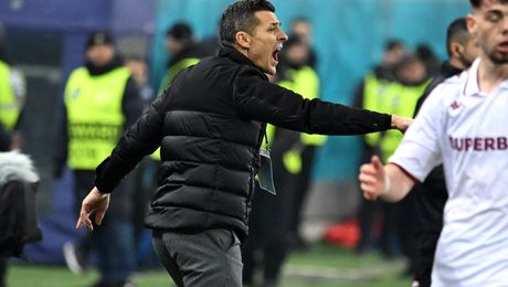 Gâlcă a cerut urgent transferuri la Rapid: „Nu e suficient acest lot pentru titlu. Poate sunt eu de vină”