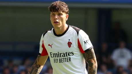 E bătaie mare pe Coubiș. Dorit de Dinamo sau de U Craiova, fundașul e foarte aproape acum de a semna cu altă echipă din Superliga