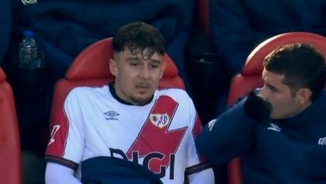 Andrei Rațiu, accidentat în Spania! Internaționalul român a fost scos de pe teren după 38 de minute