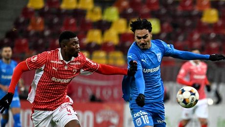 Dinamo – Universitatea Craiova 1-1. Duelul din vârful Superligii, decis de două goluri cu capul