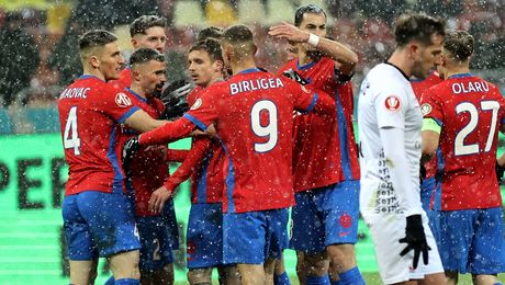FCSB, prima victorie în acest an. Pe o ninsoare abundentă, campioana României continuă să spere la play-off