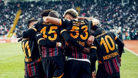 Probleme pentru Turcia înainte de meciul cu România! Doi titulari de la Galatasaray sunt incerţi