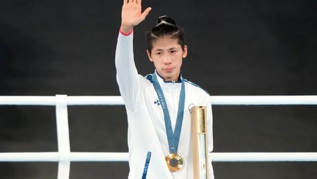 Este „eligibilă să concureze în categoria feminină”, după controversele legate de gen. Ultimele informații despre medaliata olimpică