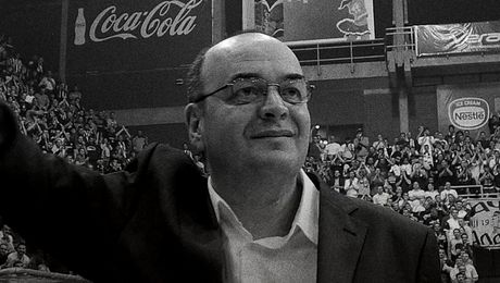 Un alt deces zguduie lumea sportului românesc. Fostul antrenor de la U Cluj a murit. Avea doar 67 de ani