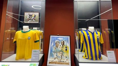 Omagiu pentru Mircea Lucescu. Impresionanta sa colecţie personală poate fi vizitată gratuit la Muzeul Fotbalului