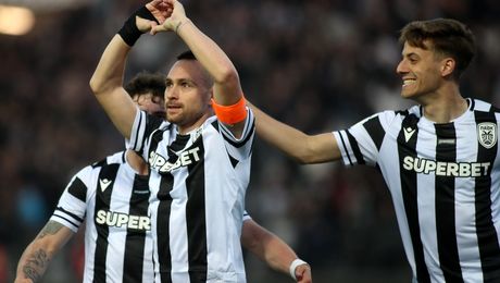 PAOK a urcat pe locul al doilea în Grecia după victoria cu Olympiacos! Reacția lui Răzvan Lucescu după derby