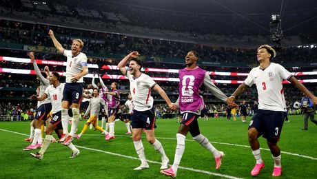 Anglia a învins Mexic și s-a calificat în sferturile Cupei Mondiale 2026. Dublă Bellinghan, englezii au rămas în 10 în repriza secundă