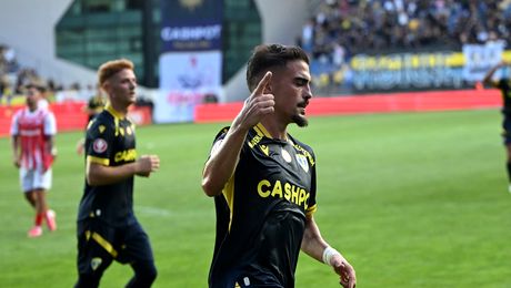 Dinamo, învinsă de Petrolul. Prima surpriză în Superliga României