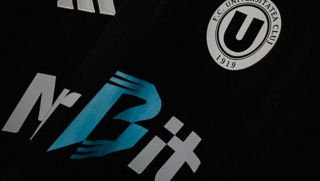 OFICIAL | U Cluj a realizat un transfer. Un portar român cu un CV interesant a semnat cu clubul ardelean