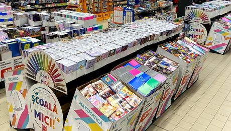 Back to School la Auchan: peste 2.000 de articole pentru școală la prețuri mici, colecții în tendințe și o campanie de reciclare cu reduceri la rechizite 