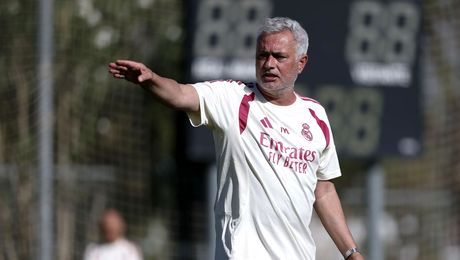 Mourinho renunţă la alţi doi fotbalişti. Un club din Europa vrea să-i împrumute pe jucătorii Realului