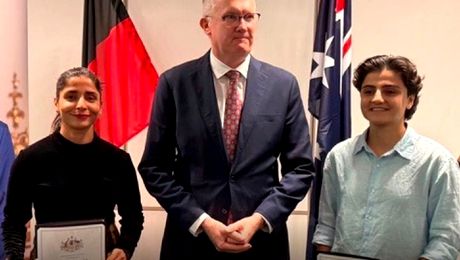 Au refuzat să cânte imnul Iranului, au cerut azil, iar acum sunt cetățene australiene! Povestea impresionantă a jucătoarelor