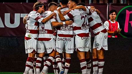 Rapid – CFR 3-1. Giuleștenii au reușit o primă repriză excelentă. Dobre a făcut dubla și așteaptă transferul în Turcia