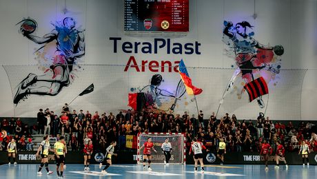 Gloria Bistriţa, spulberată de Metz în Liga Campionilor! Campioana Europei i-a administrat echipei lui Carlos Viver cea mai drastică înfrângere din acest sezon