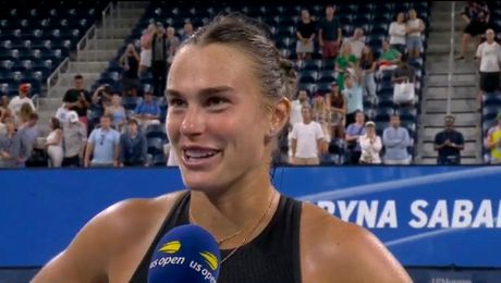 „Gândește-te înainte să vorbești!” Aryna Sabalenka a ieșit la atac după ce un jurnalist a acuzat-o că a petrecut în loc să se antreneze