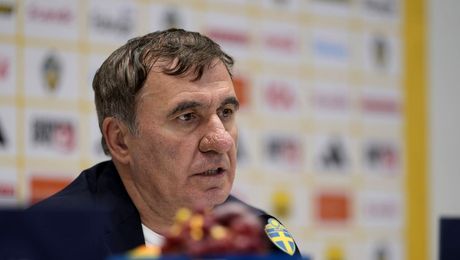 Hagi a anunţat lista preliminară pentru ultimele două meciuri ale anului. Ianis Stoica şi Corbu se află în lotul provizoriu al „Regelui”