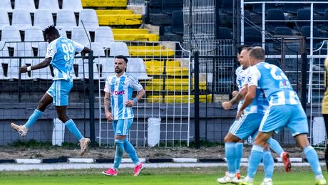 Corvinul, victorioasă în meciul cu Voluntari. Hunedorenii, pe loc de play-off