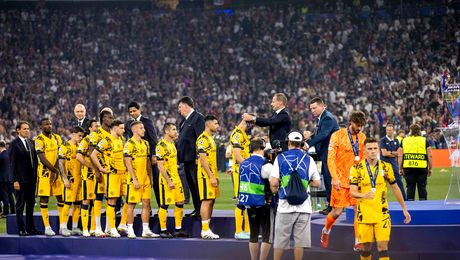 De nicăieri! Dublul finalist de UCL a semnat cu rivala lui Inter, după ce a cucerit campionatul cu Chivu în sezonul trecut