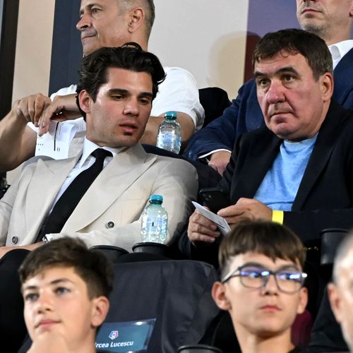 Prezentat selecţioner, Gheorghe Hagi a vorbit deschis despre relaţia cu fiul său, Ianis: „E unul dintre căpitanii echipei. Sper să mă ajute şi pe mine aşa cum i-a ajutat pe ceilalţi care au fost înaintea mea”