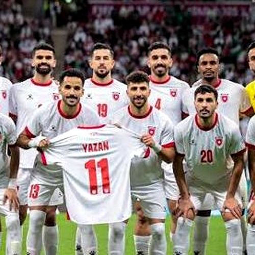 Convocat la naționala țării sale pentru Cupa Mondială, fotbalistul a ales să semneze în Superliga