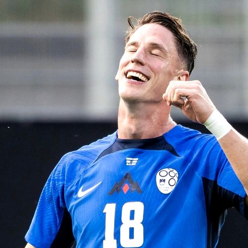 Lovitura pregătită de Dinamo! Atacant cu meciuri la națională, tot mai aproape de SuperLiga