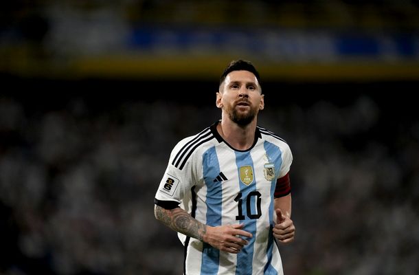 FOTO | Messi s-a întors la Barcelona, pe Camp Nou! S-a pozat pe stadion