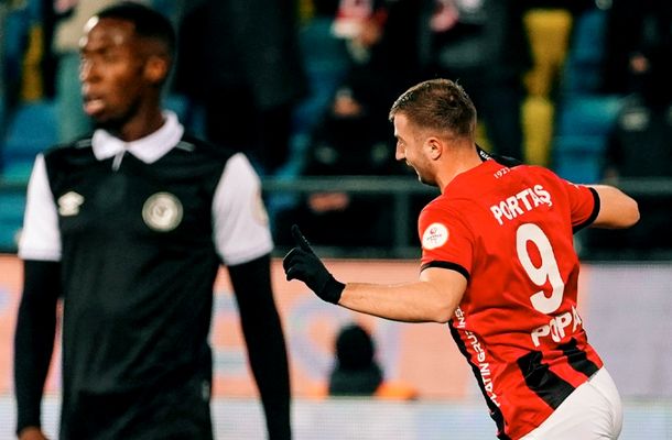 Daniel Popa, gol superb înscris în Turcia! Fostul atacant de la FCSB a înscris cu o „rachetă” și vrea să promoveze în prima ligă