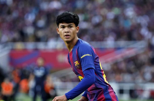 Lovitură în plin. Noul puşti minune lansat de Barcelona a semnat cu PSG