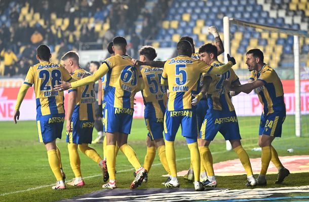 Victorie importantă pentru Petrolul. Gazdele au câștigat împotriva lui FC Argeş