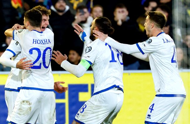 Bonus uriaş pentru jucătorii kosovari dacă bat Turcia. Cât ar încasa fotbaliştii pentru prima calificare din istoria naţionalei la un turneu final