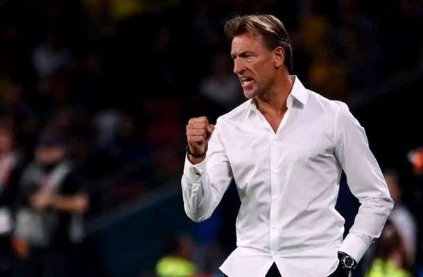 Herve Renard se întoarce. Celebrul antrenor a semnat cu o echipă de la Cupa Mondială şi a plecat direct în cantonament pentru a pregăti următorul meci