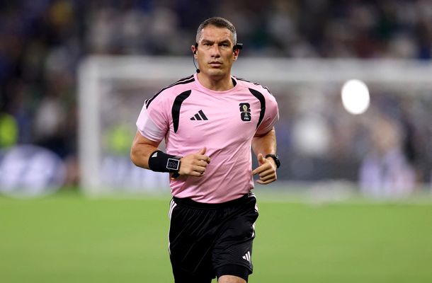 Istvan Kovacs, trimis acasă de FIFA. Câte meciuri a condus arbitrul român la Cupa Mondială din această vară